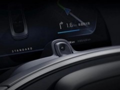 特斯拉推出新功能，车内摄像头能监测驾